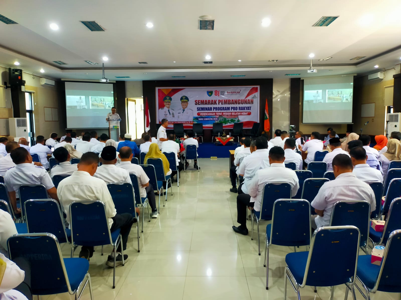 Seminar Program Pro Rakyat Jadi Momentum Evaluasi Pembangunan Menuju Pesisir Selatan Hebat