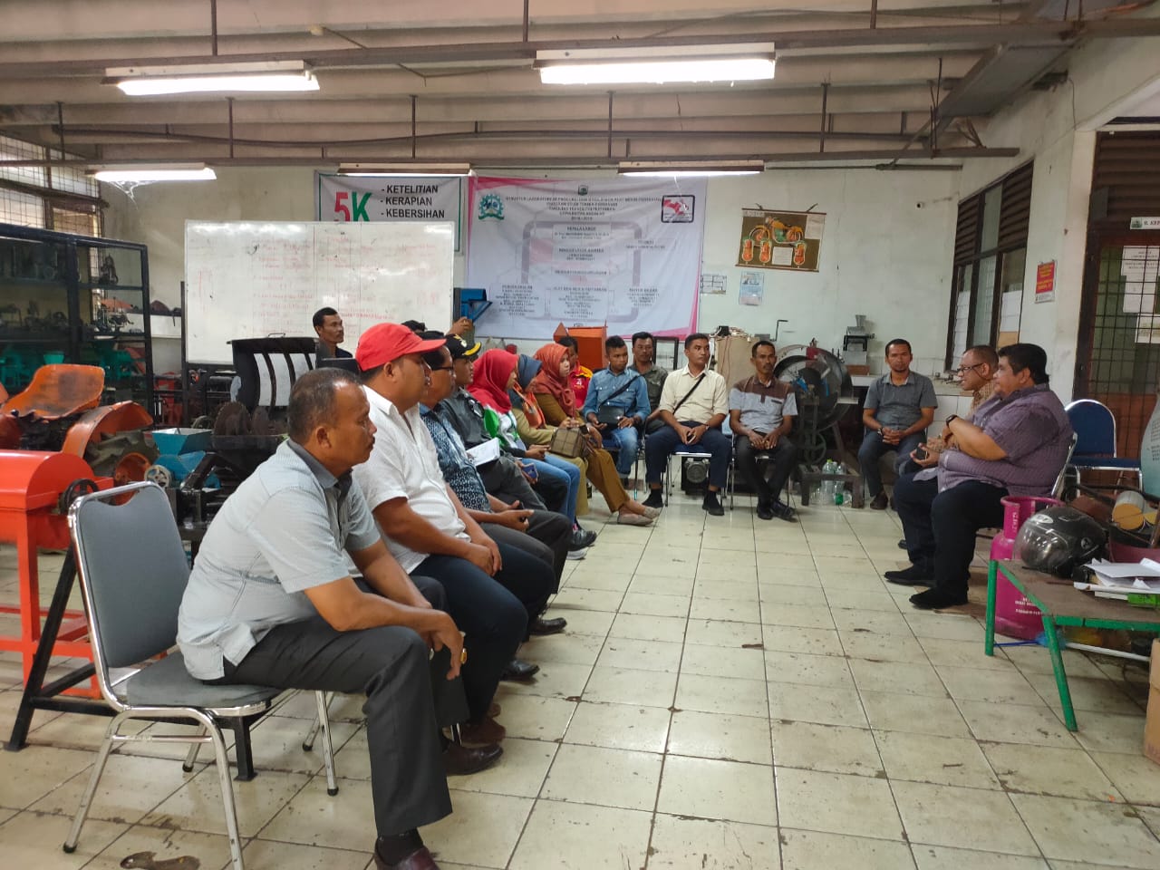 PEMBANGUNAN KAWASAN PERDESAAN BERBASIS INTEGRASI PERKEBUNAN SAWIT DAN SAPI BALI KECAMATAN SILAUT (FO