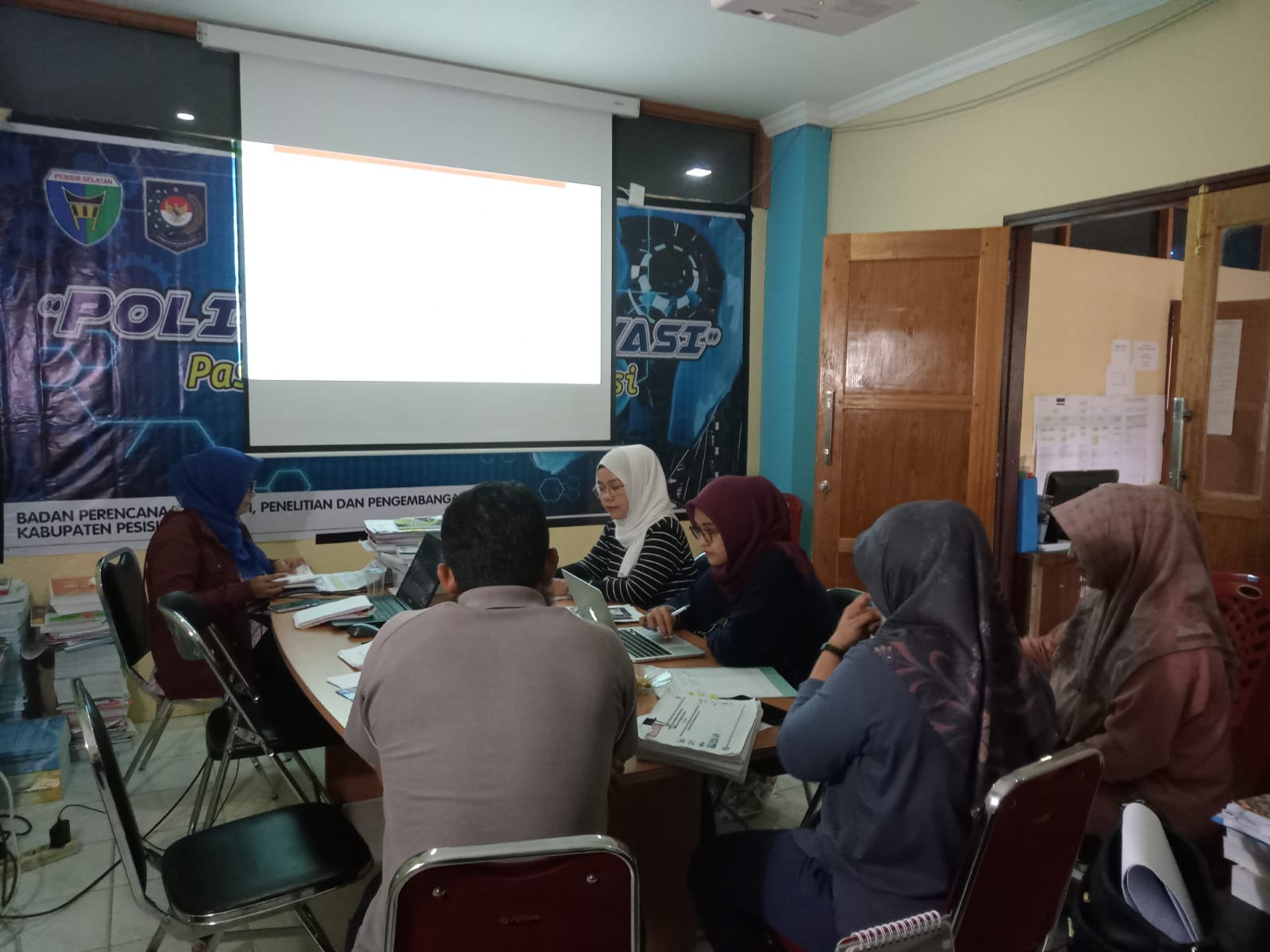 KAJIAN RASIONALISASI TARGET INDIKATOR KINERJA UTAMA (IKU) RPJMD KAB. PESISIR SELATAN TAHUN 2021-2026