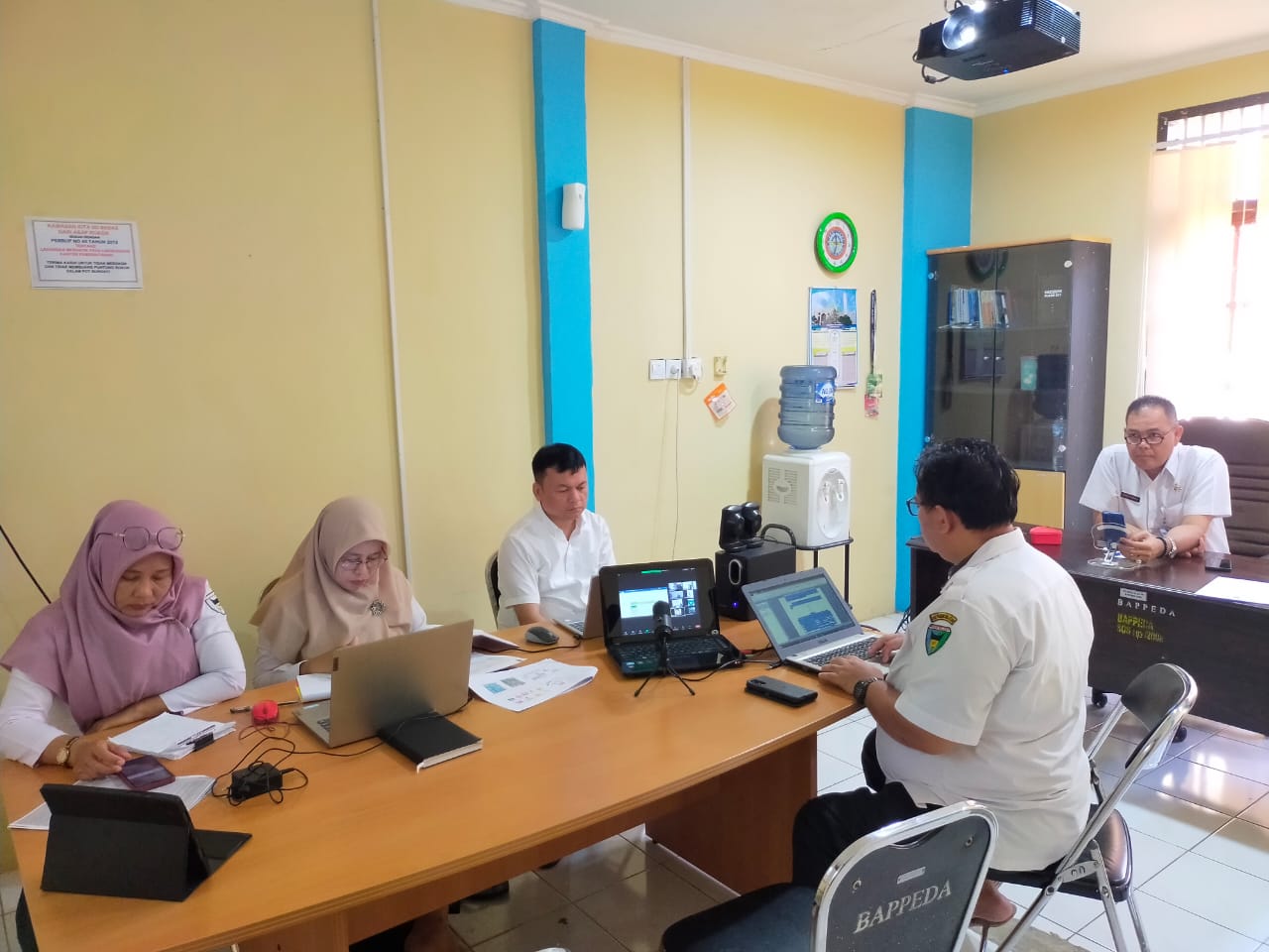 DISKUSI BRAC DAN BAPEDALITBANG KABUPATEN PESISIR SELATAN